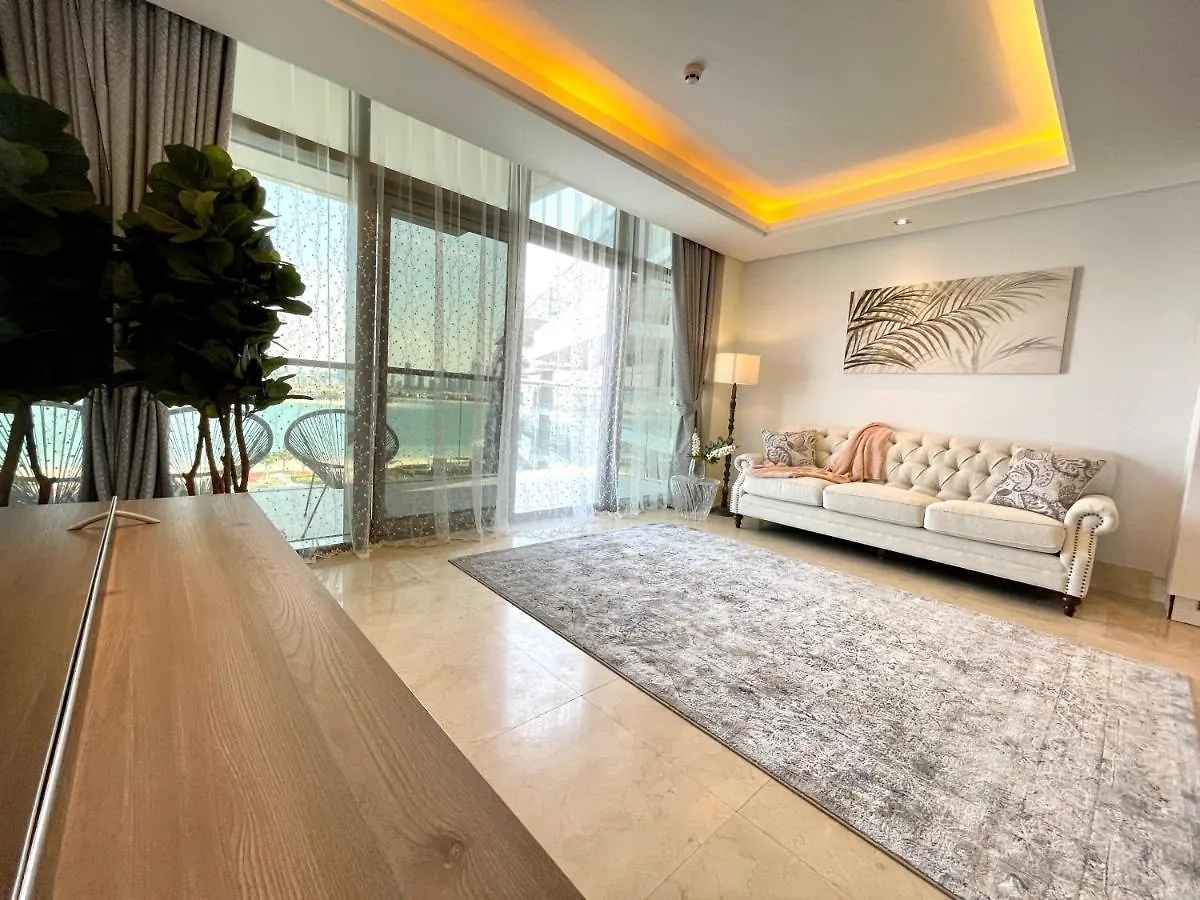 Dar Vacation - Stunning Palm View 3Bdr Apartment Ντουμπάι