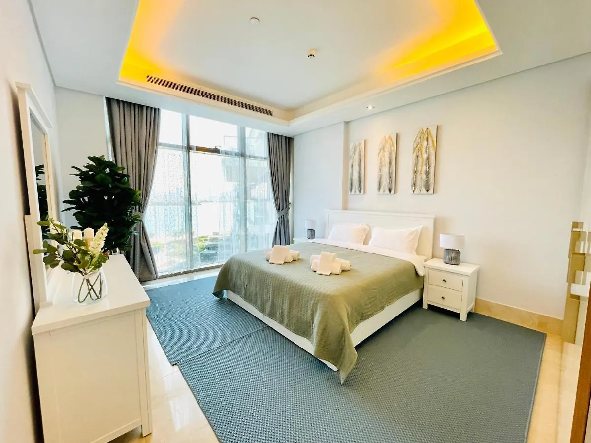 Dar Vacation - Stunning Palm View 3Bdr Apartment Дубай